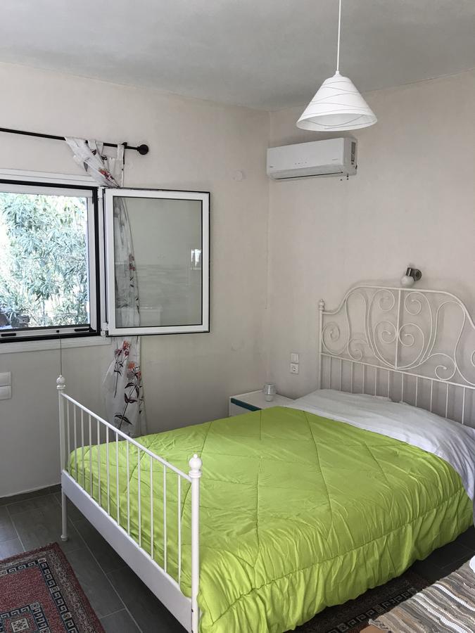 Studio Zenap Agios Georgios  Luaran gambar